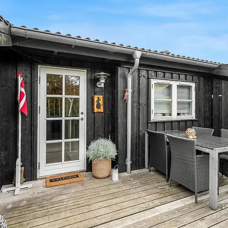 Danko - 1-5km From The Sea By Interhome