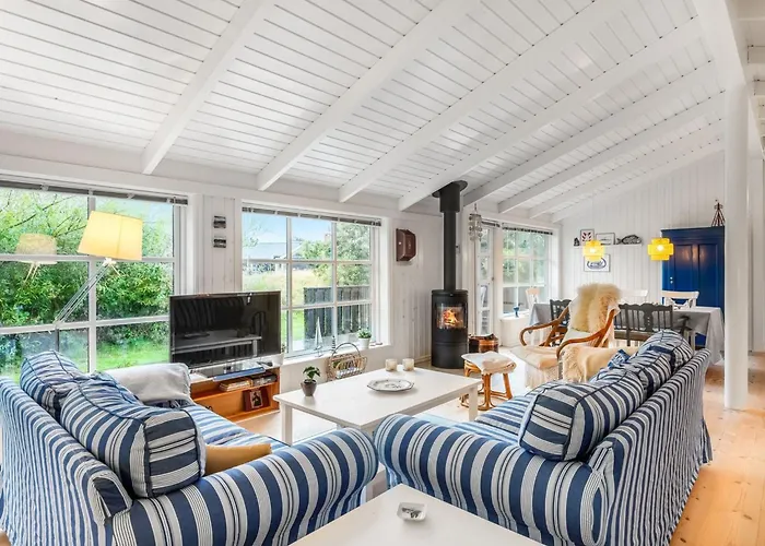 Danko - 1-5km From The Sea By Interhome Hébergement de vacances *